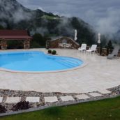 Naturstein Levante Crema sandgestrahlt 01