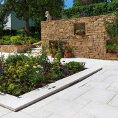 Levante Crema Feinrau Terrasse