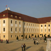 Schlosshof