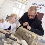 Selbst hämmern und meißeln bei Schubertstone