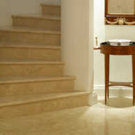 Stiege Levante Crema-3