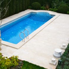 VILLA 1920 MOSAIK IM POOL MIT LEVANTE CREMA – 02