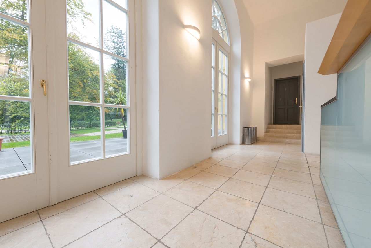 Levante Crema Boden antik 40x40cm – 01