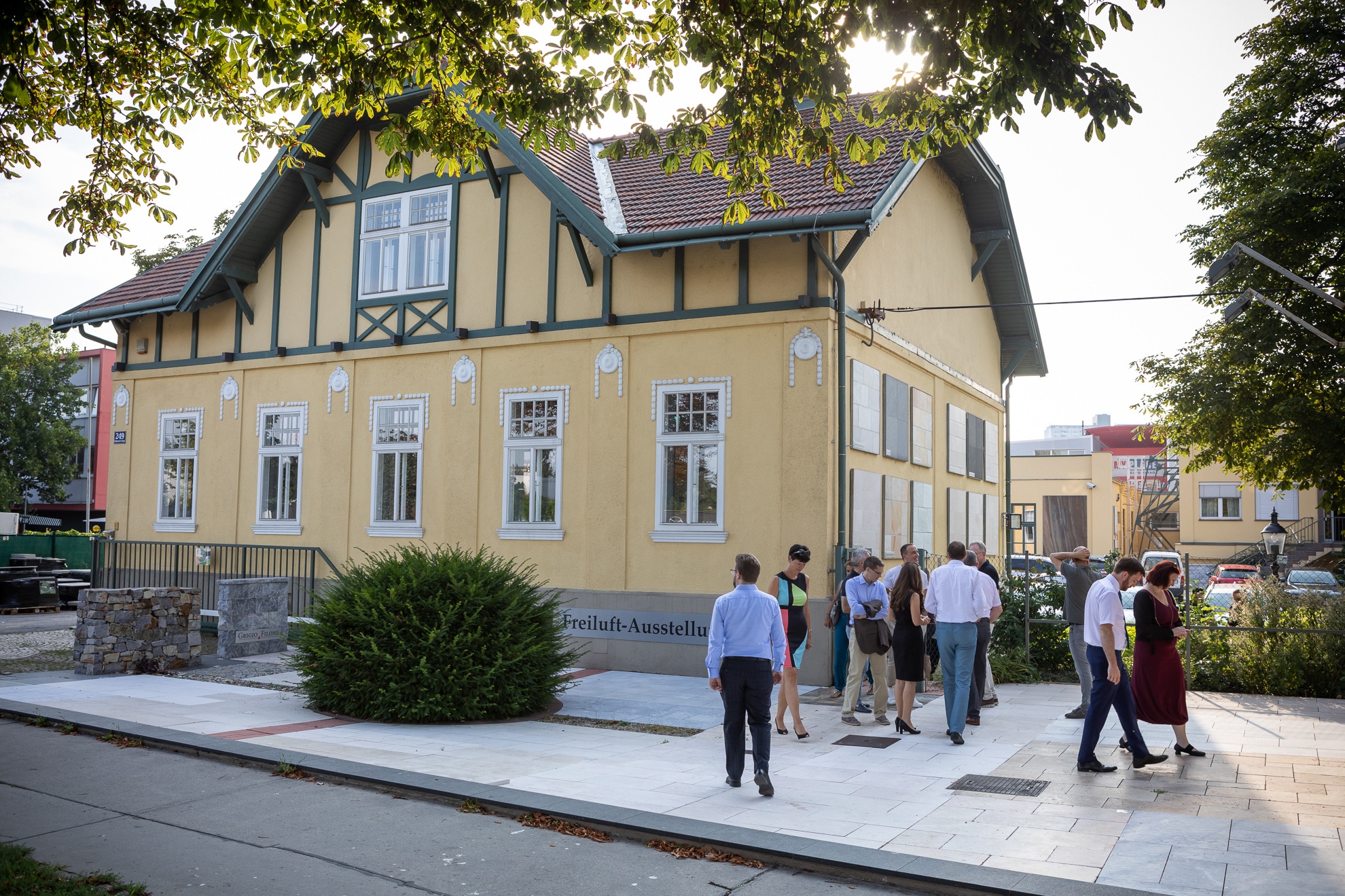 Business-Frühstück in der Terrassen-Ausstellung in Wien - SCHUBERT STONE